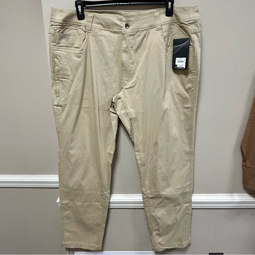 Swiss Alps Sz 40 Men's Tan Pants 👖 NWT